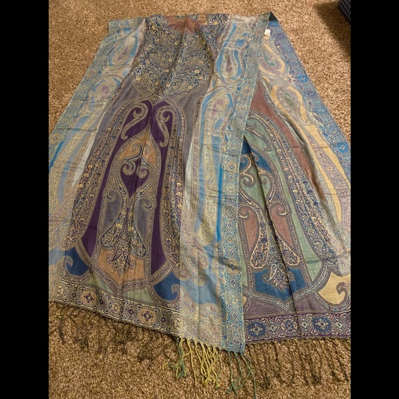 Accessories - Ladies Scarf NWOT